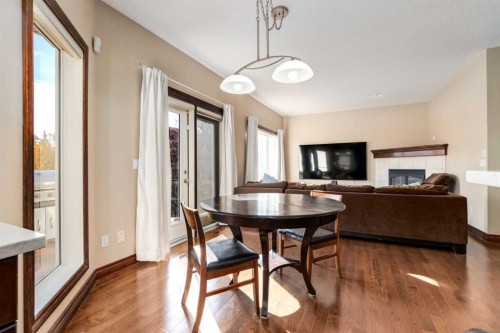 43 Cougar Plateau Circle Sw, Calgary, AB 