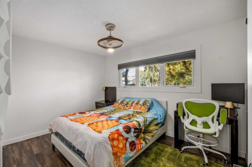 4711 26 Avenue Sw, Calgary, AB 