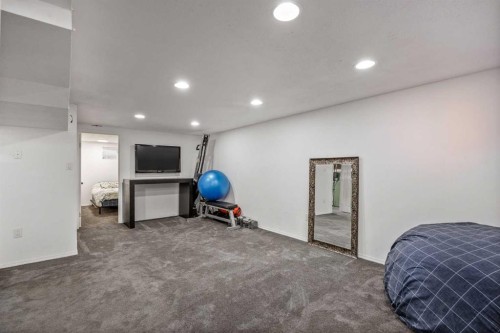 4711 26 Avenue Sw, Calgary, AB 