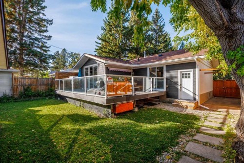 4711 26 Avenue Sw, Calgary, AB 