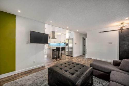 4711 26 Avenue Sw, Calgary, AB 