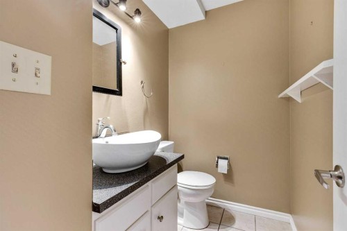 105-107 Elm Place, Okotoks, AB 