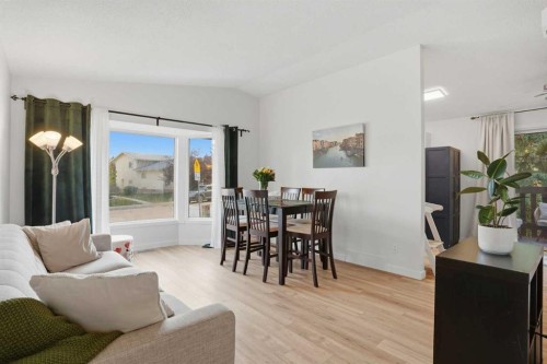 104 Shawglen Rise Sw, Calgary, AB 