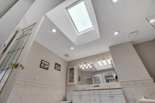 1308 Norfolk Drive Nw, Calgary, AB 