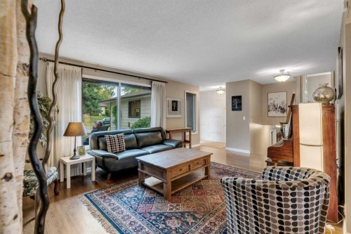 1308 Norfolk Drive Nw, Calgary, AB 
