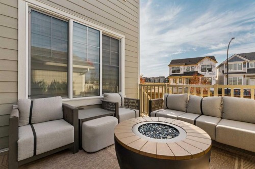 109 Bighorn Crescent Sw, Calgary, AB 