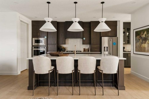 109 Bighorn Crescent Sw, Calgary, AB 