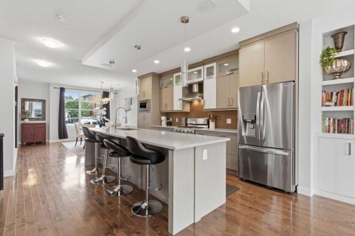 4407 17 Avenue Nw, Calgary, AB 