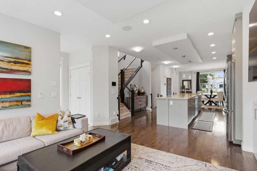 4407 17 Avenue Nw, Calgary, AB 