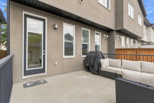 4407 17 Avenue Nw, Calgary, AB 