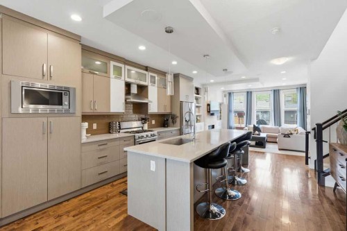 4407 17 Avenue Nw, Calgary, AB 