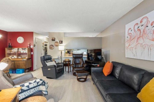16-3015 51 Street Sw, Calgary, AB 