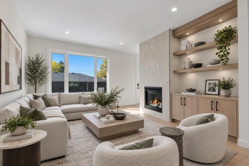 2121 Mackay Road Nw, Calgary, AB 