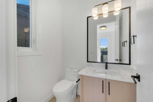 2121 Mackay Road Nw, Calgary, AB 