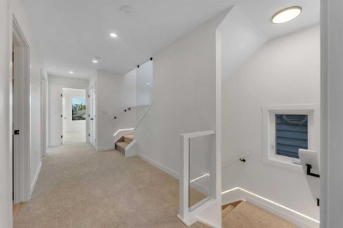 2121 Mackay Road Nw, Calgary, AB 
