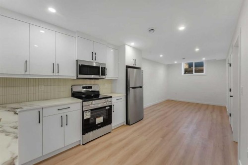 2121 Mackay Road Nw, Calgary, AB 
