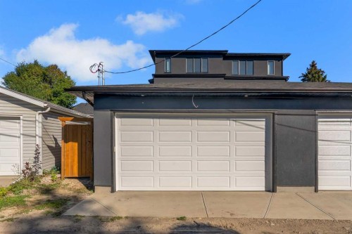 2121 Mackay Road Nw, Calgary, AB 