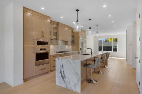 2121 Mackay Road Nw, Calgary, AB 