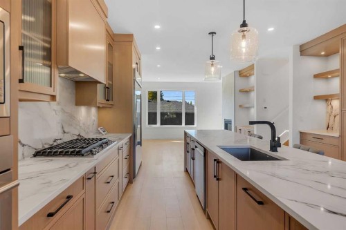 2121 Mackay Road Nw, Calgary, AB 