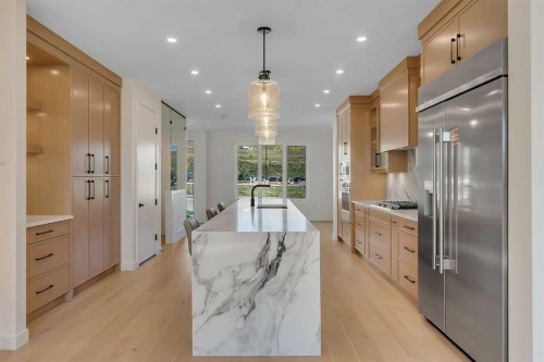 2121 Mackay Road Nw, Calgary, AB 