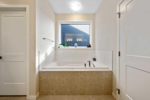 529 Montana Bay Se, High River, AB 