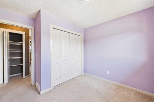 17 Deermeade Road Se, Calgary, AB 