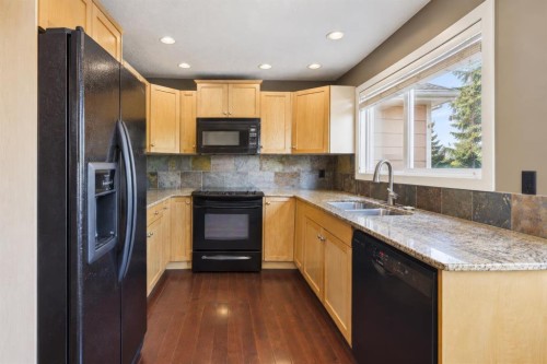 17 Deermeade Road Se, Calgary, AB 
