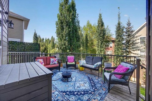 136 Riviera Way, Cochrane, AB 