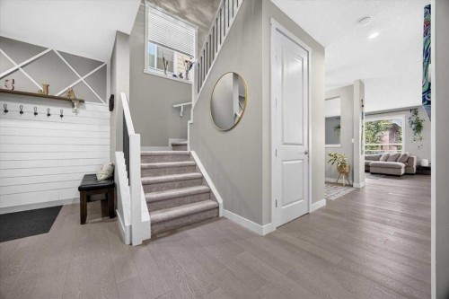 136 Riviera Way, Cochrane, AB 