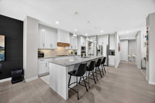 136 Riviera Way, Cochrane, AB 