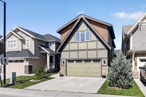 136 Riviera Way, Cochrane, AB 
