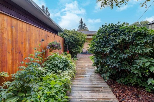 29 Armstrong Crescent Se, Calgary, AB 