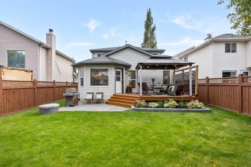75 Valley Brook Circle Nw, Calgary, AB 