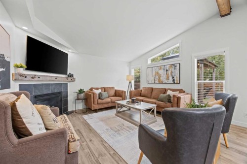 75 Valley Brook Circle Nw, Calgary, AB 