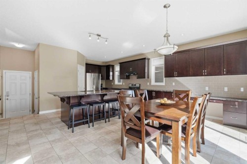 143 Windbrook Manor Sw, Airdrie, AB 