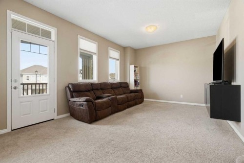 143 Windbrook Manor Sw, Airdrie, AB 