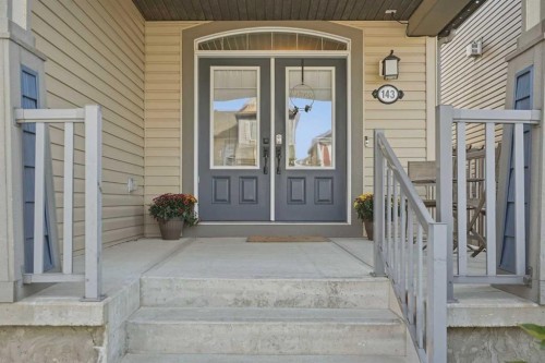 143 Windbrook Manor Sw, Airdrie, AB 