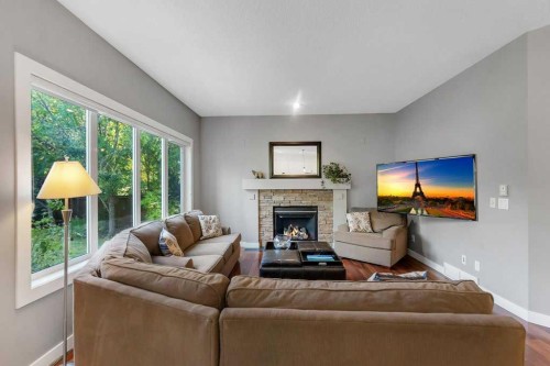 214 Valley Woods Place Nw, Calgary, AB 