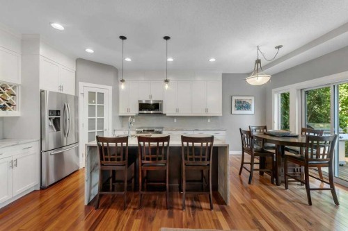 214 Valley Woods Place Nw, Calgary, AB 