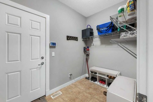 214 Valley Woods Place Nw, Calgary, AB 