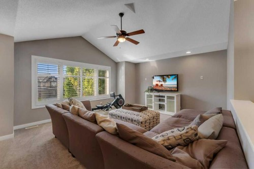 214 Valley Woods Place Nw, Calgary, AB 