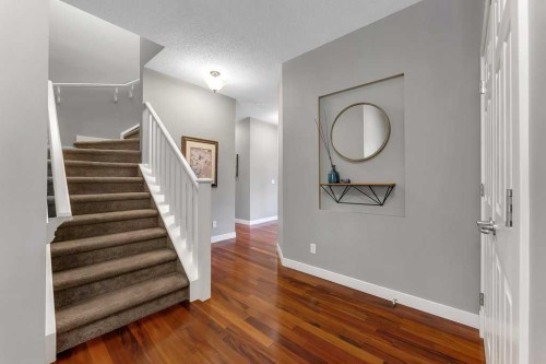 214 Valley Woods Place Nw, Calgary, AB 