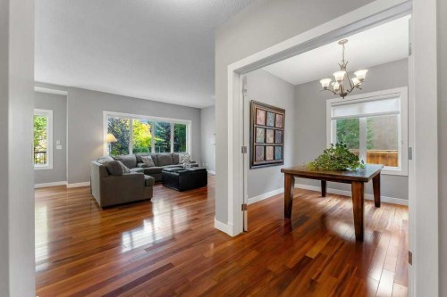 214 Valley Woods Place Nw, Calgary, AB 