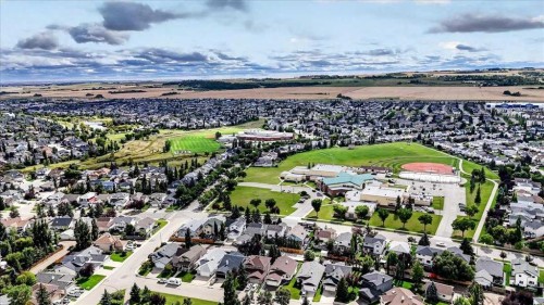 47 Cimarron Hill, Okotoks, AB 