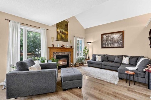 47 Cimarron Hill, Okotoks, AB 