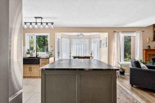 47 Cimarron Hill, Okotoks, AB 