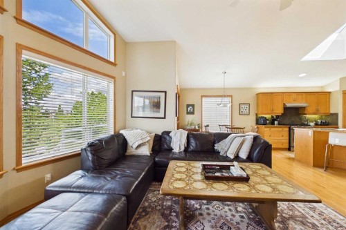 73 Brightondale Parade Se, Calgary, AB 