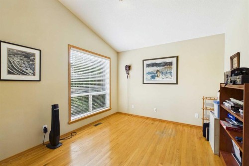 73 Brightondale Parade Se, Calgary, AB 