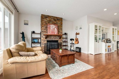 6 Houlden Place, Cayley, AB 