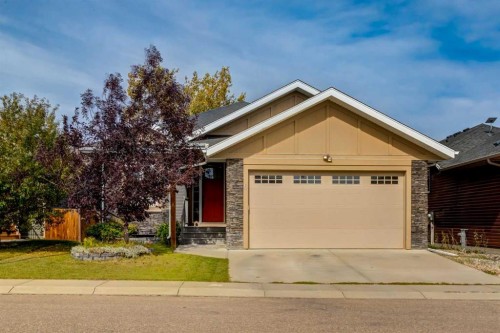 6 Houlden Place, Cayley, AB 